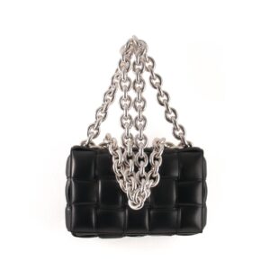 Bottega Veneta Black Leather Cassette, Jumbo Chain Bag Sz 26cm | SKU 066.52.55.02. APT57.com